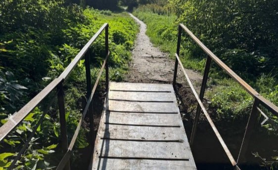 В Туле отремонтировали пешеходный мост через Бежку 