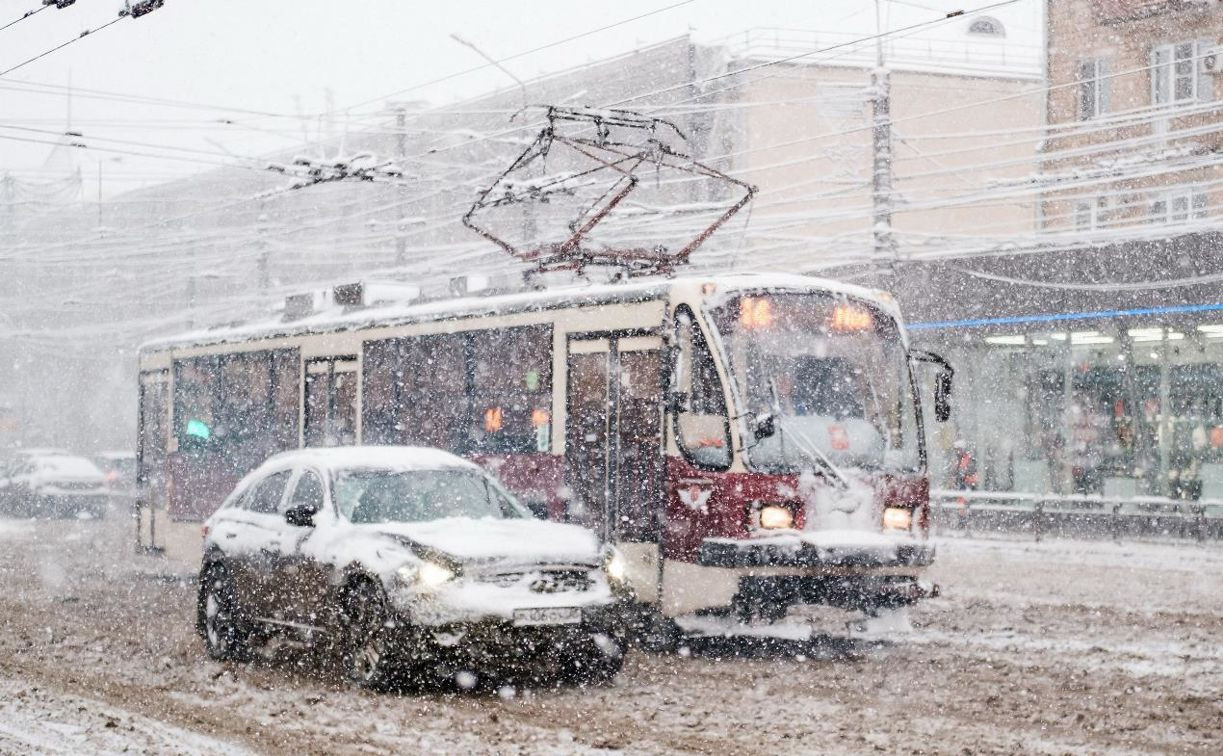 Надвигается снегопад: ГИБДД предупредила тульских водителей об ухудшении погоды