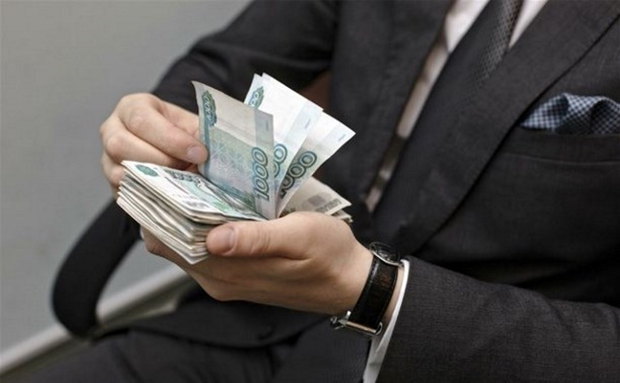 Тульская область вошла в тройку лидеров по зарплате в ЦФО