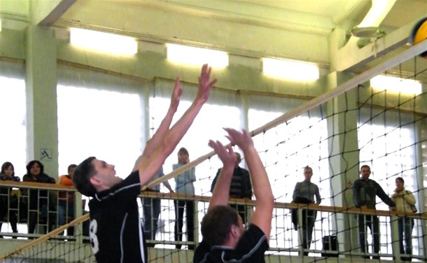 Лидер Тульской волейбольной лиги уходит в отрыв