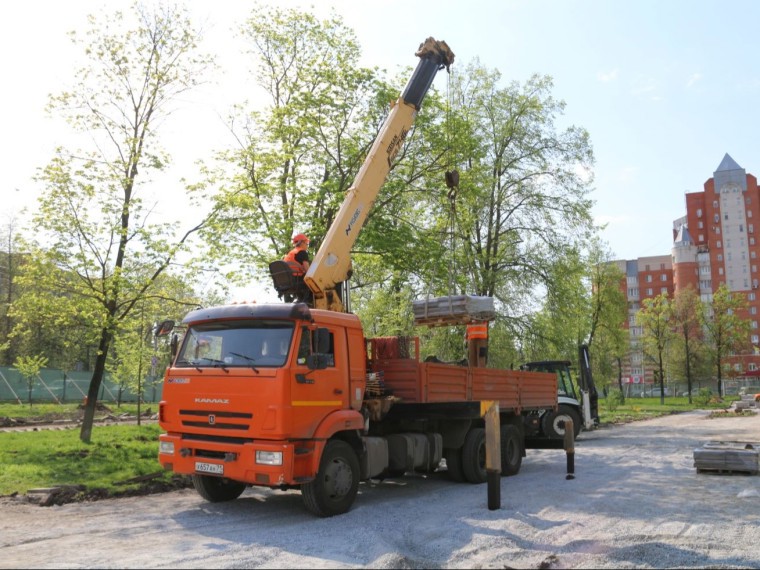 В Туле до 1 октября обновят сквер на Федора Смирнова