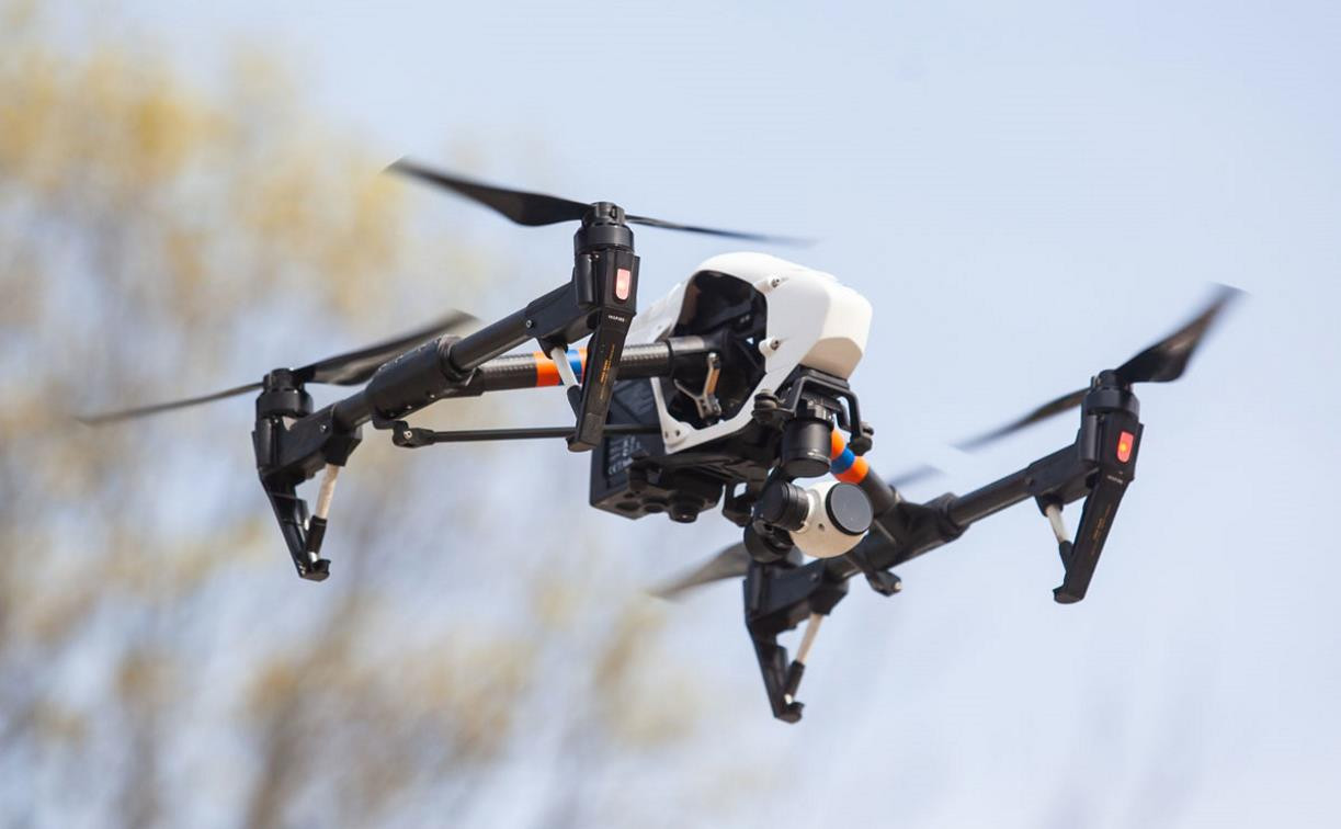 В Туле МЧС с Росгвардией ищут нарушителей дронами и на тактических вездеходах