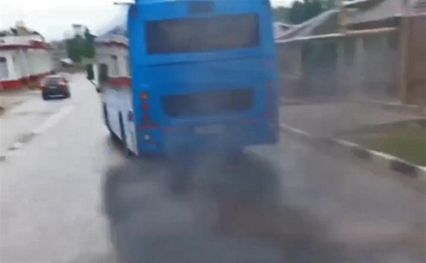 На ул. Пролетарской в Туле встретили «автобус-вонючку»