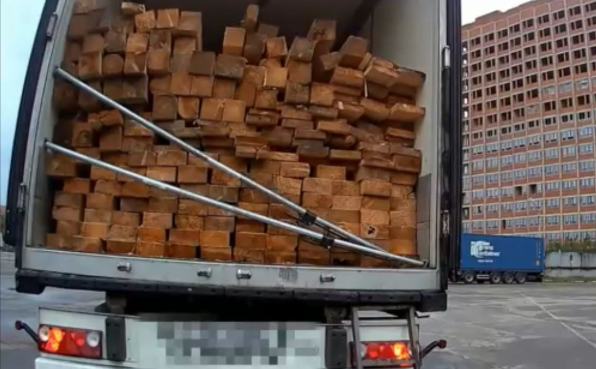 В Туле выявили контрабанду древесины почти на миллион рублей