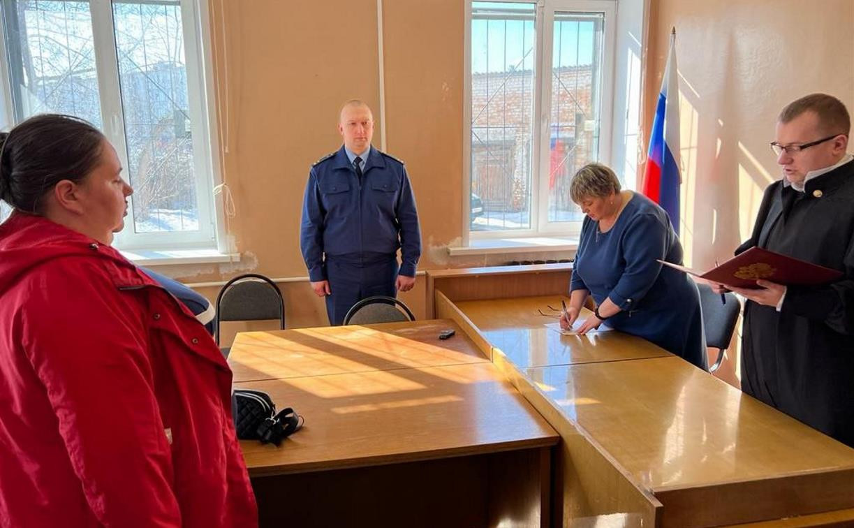 В Тульской области сотрудница почты прикарманила почти полмиллиона рублей: суд огласил приговор