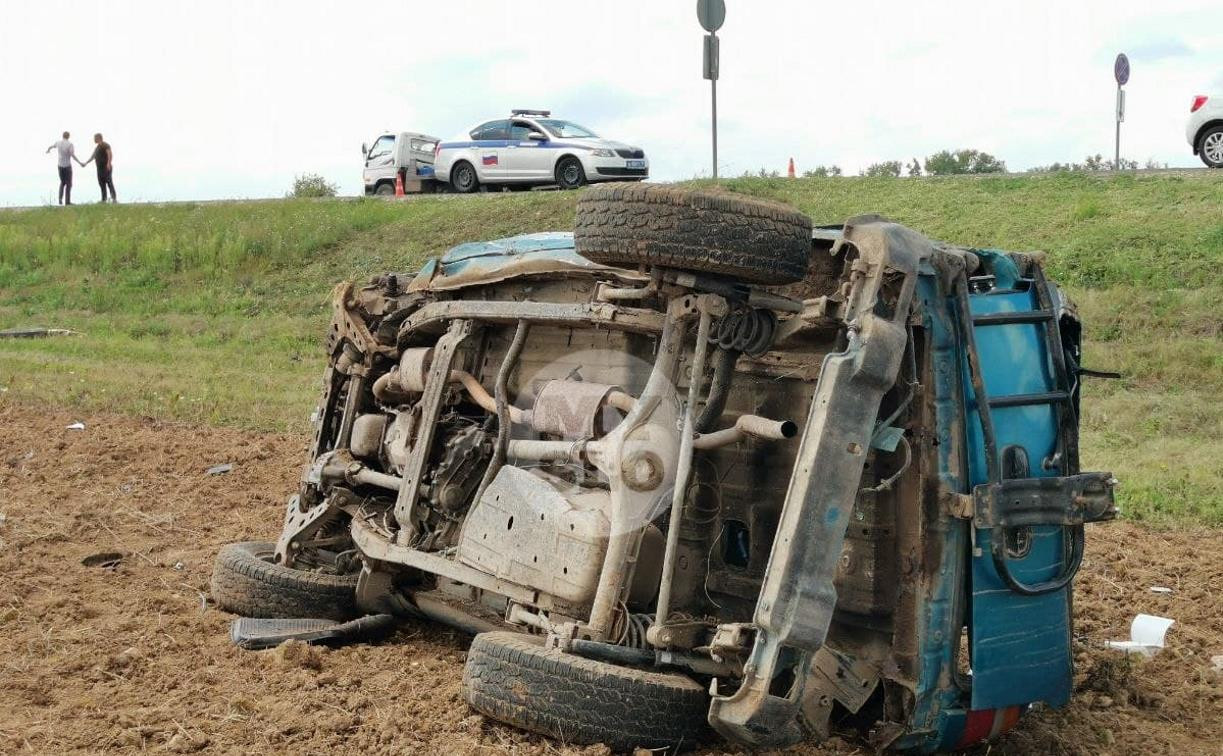 Жуткое ДТП под Тулой: тело водителя улетело на 100 метров от машины
