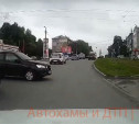 Момент ДТП на ул. Металлургов в Туле снял видеорегистратор