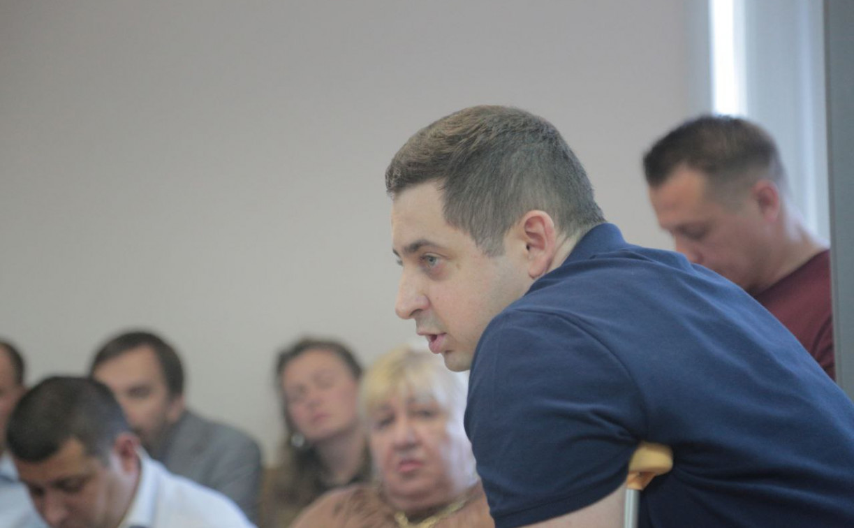 «Хочу поговорить с вами без камер»: на суде Дубовенко попросил прощения у потерпевших  