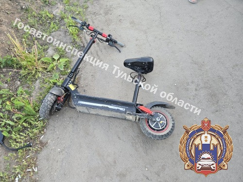 В Узловой Kia снес 14-летнего мальчика на электромопеде