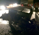 На трассе под Тулой «пятерку» разорвало на части после столкновения с фурой