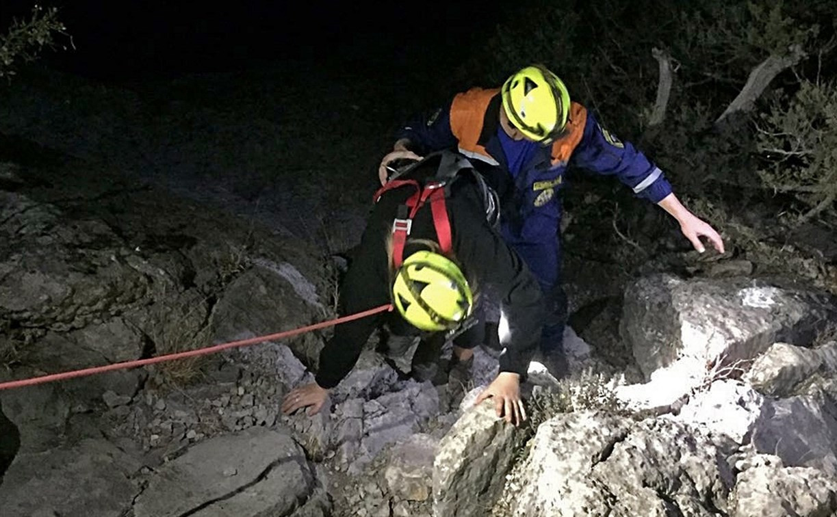 Туристку из Тулы пришлось спасать на горе в Крыму