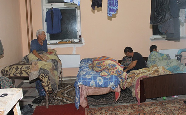 В «резиновой» квартире в Воловском районе прописались четыре мигранта