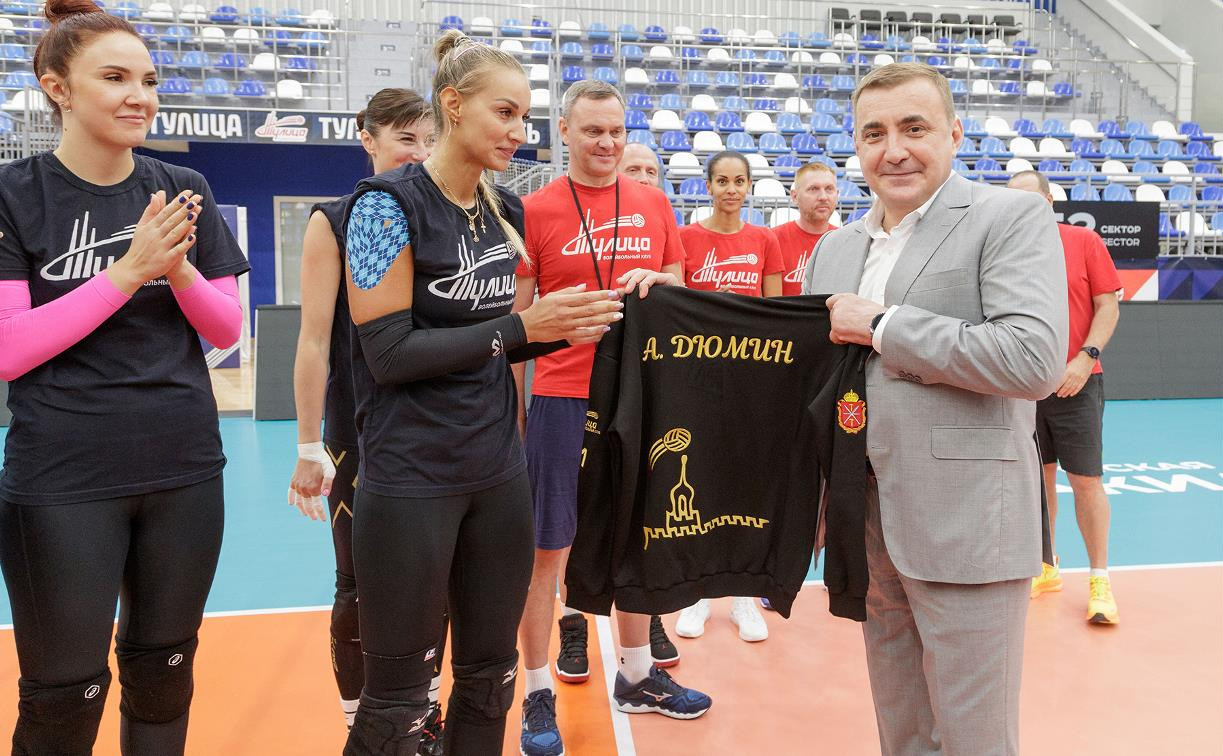 Алексей Дюмин пожелал волейболисткам «Тулицы» удачи в новом сезоне