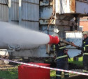 В Скуратово спасатели потушили условный пожар на трансформаторе: фоторепортаж