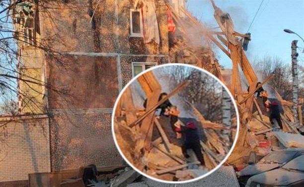 3-летний ребенок, которого достали из-под завалов в Ефремове, чудом не пострадал