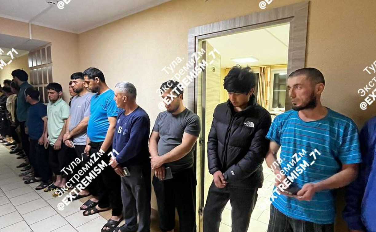 Силовики поймали 16 нелегалов в гостинице Богородицка