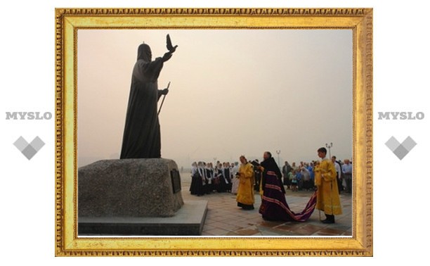 В Йошкар-Оле открыт памятник Патриарху Алексию II