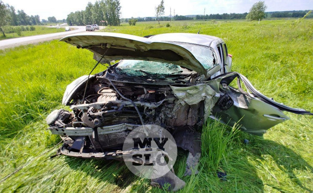 В жестком ДТП на Веневском шоссе в Туле пострадала женщина