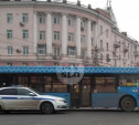 На Красноармейском проспекте столкнулись автобус и легковушка