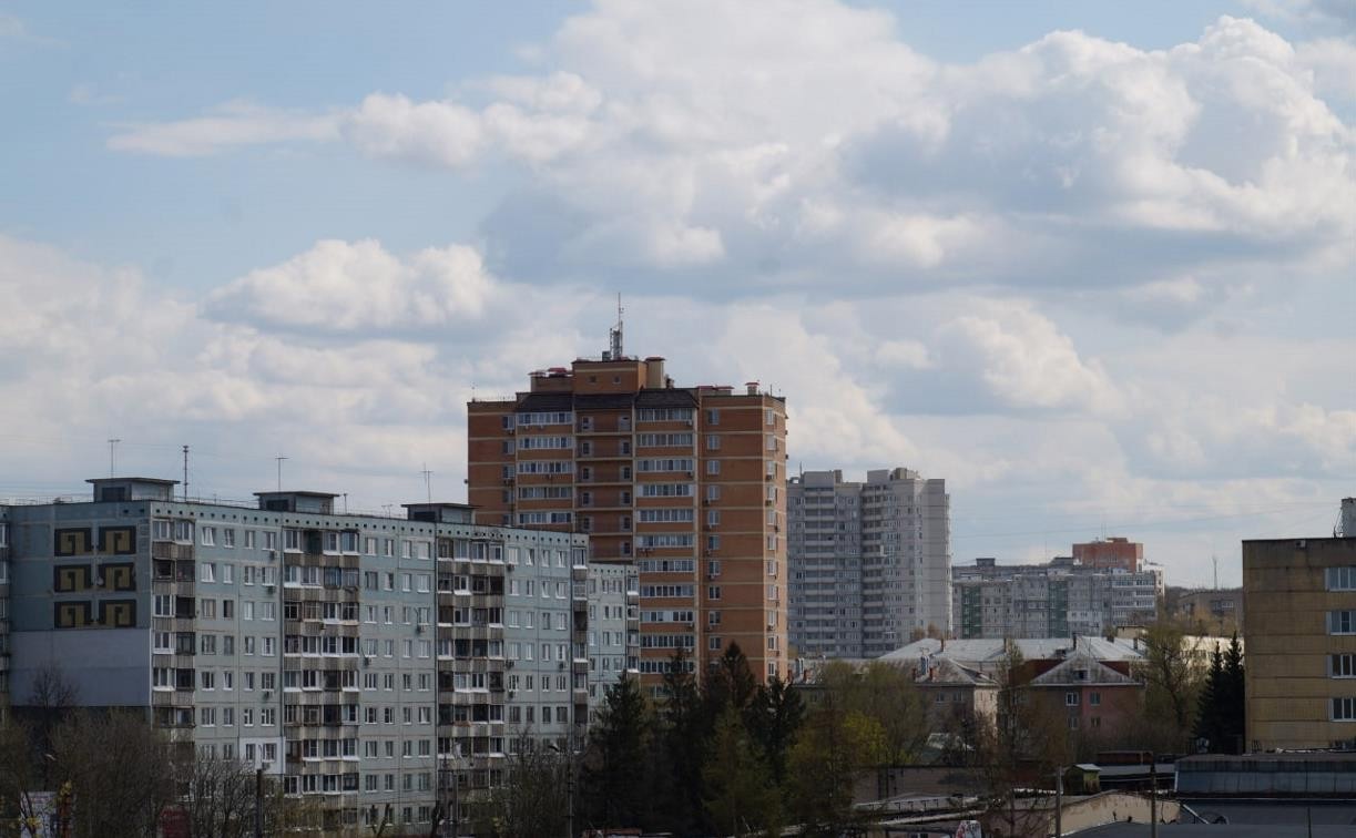 Погода в Туле 14 мая: короткие дожди, гроза и ветер