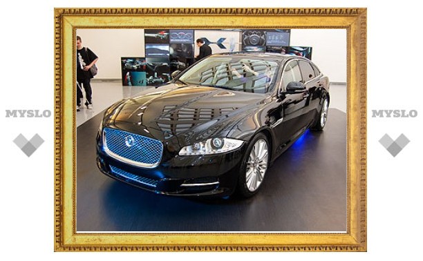 Новый Jaguar XJ привезут в Россию в апреле