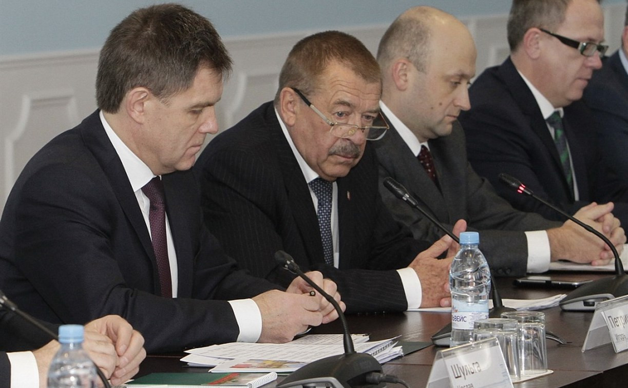 Посол Республики Беларусь предложил поставлять Тульской области сельхозтехнику