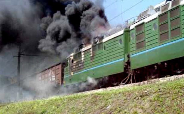 В Туле загорелся локомотив поезда