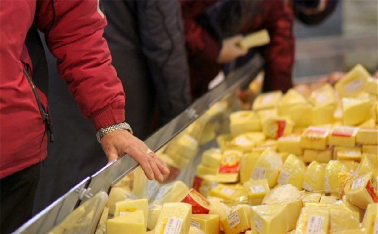 Роспотребнадзор ввёл запрет на ввоз польских сыров