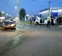 В Туле столкнулись Toyota и Lada Granta: пострадали два человека