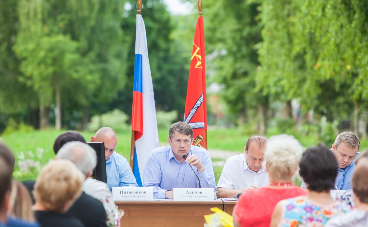 Евгений Авилов встретился с жителями территории «Иншинское»