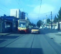 «Накажи автохама»: туляков не пугают аварии на трамвайных путях