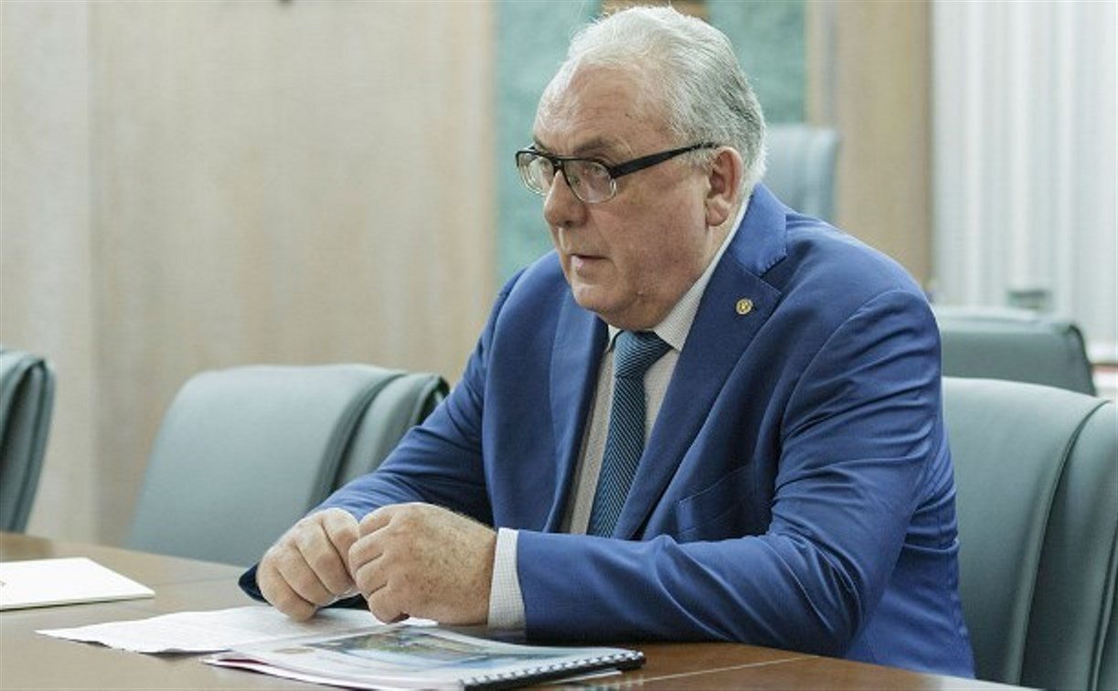 Гендиректор «Туламашзавода» Евгений Дронов получил звание Героя труда РФ