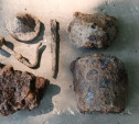 В Заокском районе археологи нашли фрагменты печных изразцов XVIII века