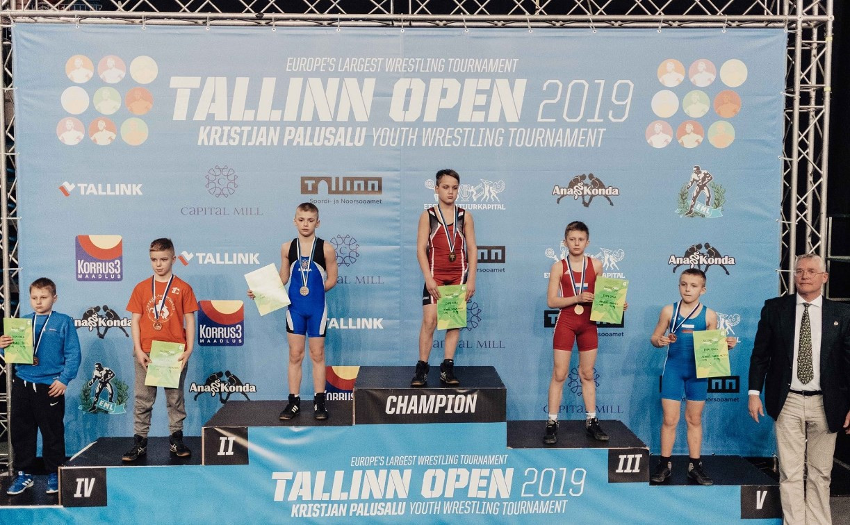 Тульские борцы заняли призовые места на турнире по спортивной борьбе в Эстонии