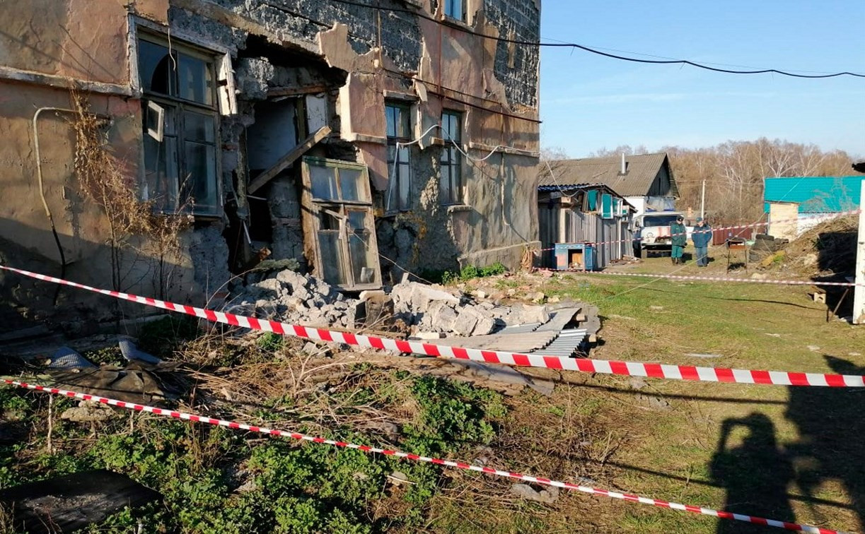 Расселение частично обрушившегося дома в Богородицке взял на контроль Алексей Дюмин