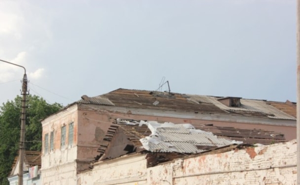 В Дубенском районе с пяти домов сорвало крыши