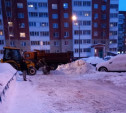 Двор на улице Замочной, где застряла скорая, расчистили от снега