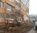 На ул. Кирова рядом с многоэтажкой обнаружили труп пенсионера