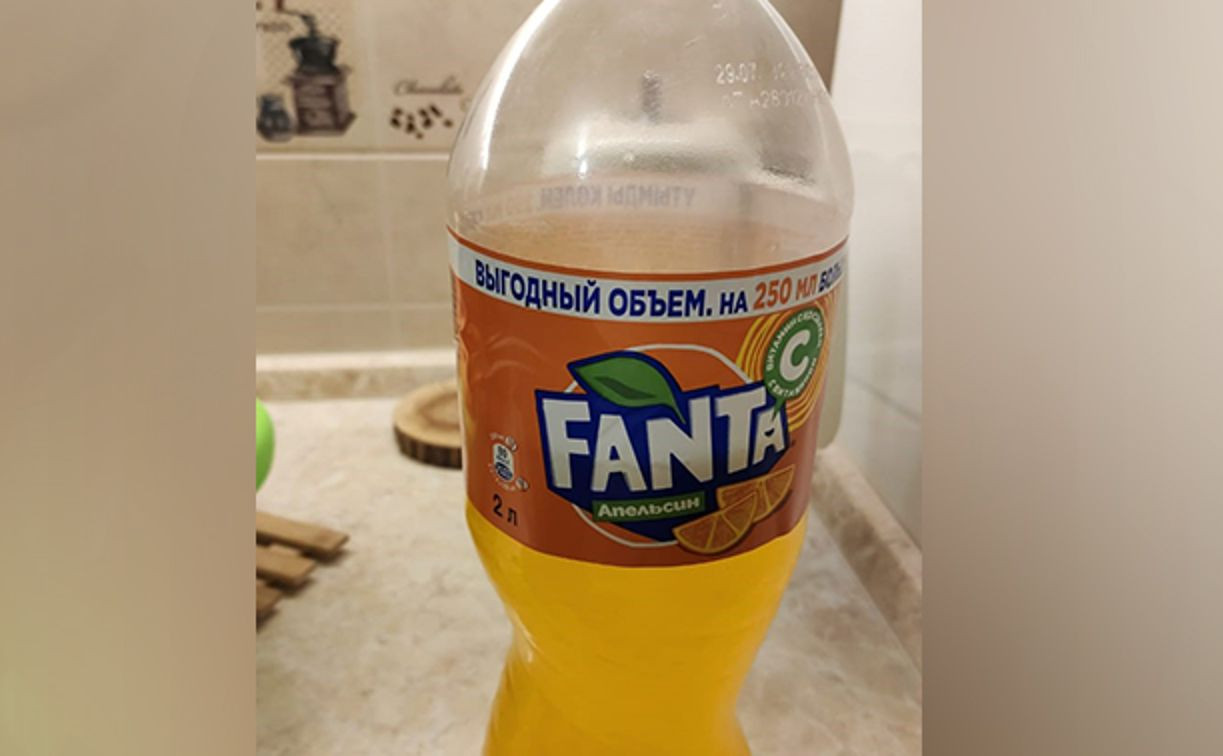 «Пенится, клей на бутылке, кривые этикетки и упаковка»: туляк обнаружил странную Fanta в Обидимо