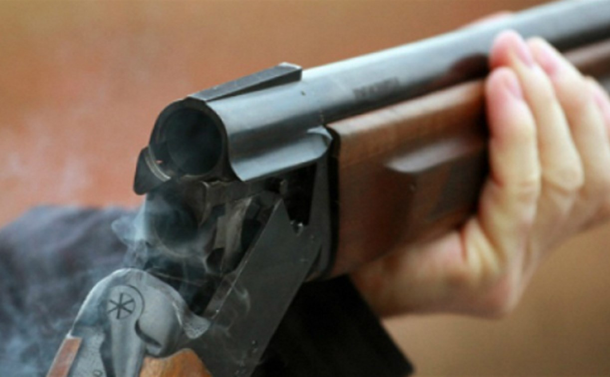 В Тульской области мужчина выстрелил из ружья в соседа, который спьяну перепутал квартиры