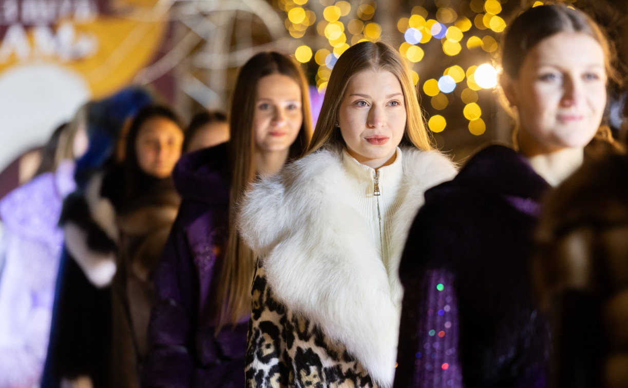 Облик роскоши и тепла: в Туле состоялся модный показ шуб «По эпохам»