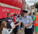 В Туле транспортные полицейские помогли детям из многодетных семей собраться в школу