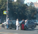 Утреннее ДТП собрало пробку на пр. Ленина в Туле