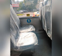 «В ближайшее время плёнку снимут»: администрация Тулы прокомментировала обтянутые полиэтиленом сидения автобуса