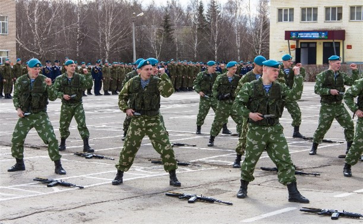 В Туле отпраздновали 71-летие 106-й Гвардейской воздушно-десантной двизии