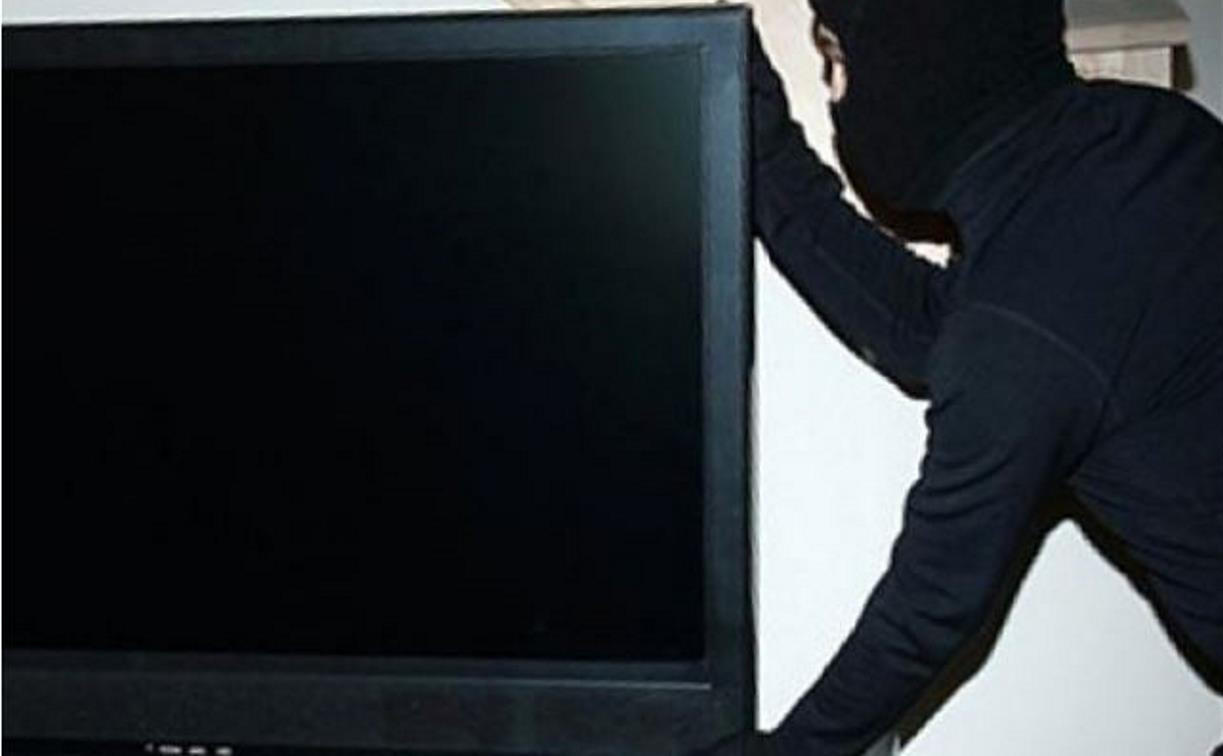 Житель Узловой украл у покойника телевизор