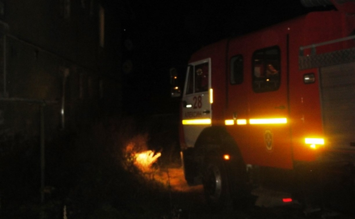 В Алексине двое мужчин спасли людей из горящей квартиры