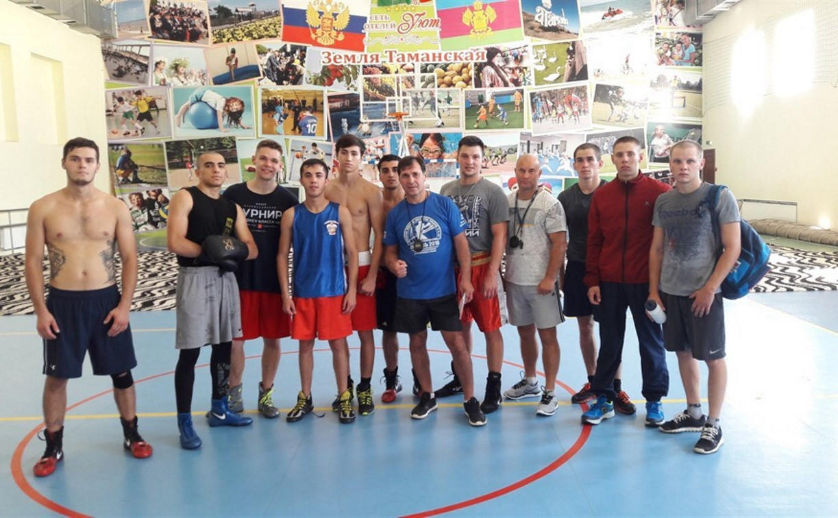 Тульские боксеры готовятся к чемпионату России