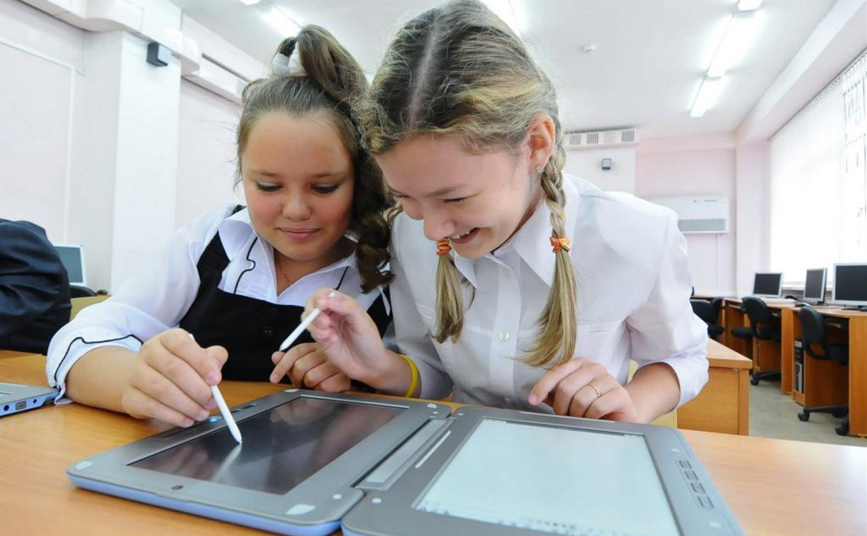 Тульским школьникам купят 1500 планшетов