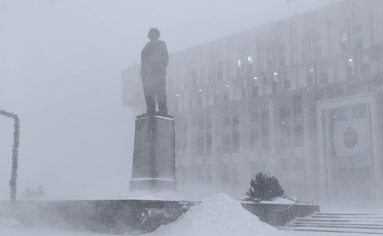 Снежные заносы и сильный ветер: в ближайшие двое суток Центральную Россию захватит атлантический циклон